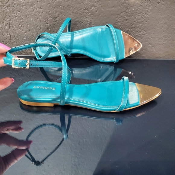 Express Teal Sandals - Picture 5 of 9